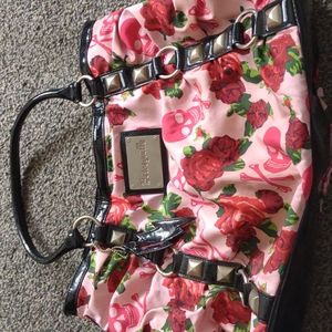 🥀 Vintage Y2K Betseyville☠️Betsey Johnson🌹Skull💀and🥀Roses💀Large🌹Bag☠️